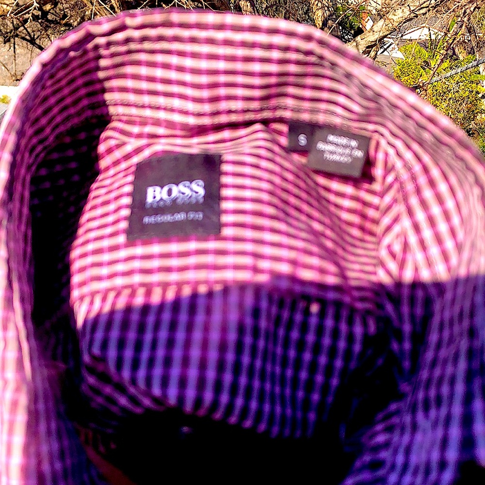 Hugo Boss Mens plaid shirt button up sz Sm purple/pink plaid print EUC! - Picture 6 of 14